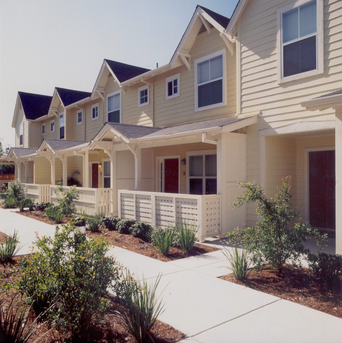 Catalonia Eden Housing